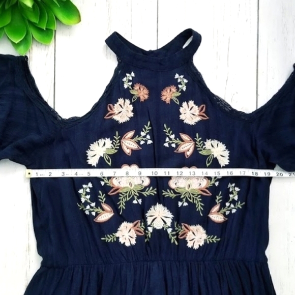 Navy Cold Shoulder Dress | SZ•XXL - Picture 6 of 9